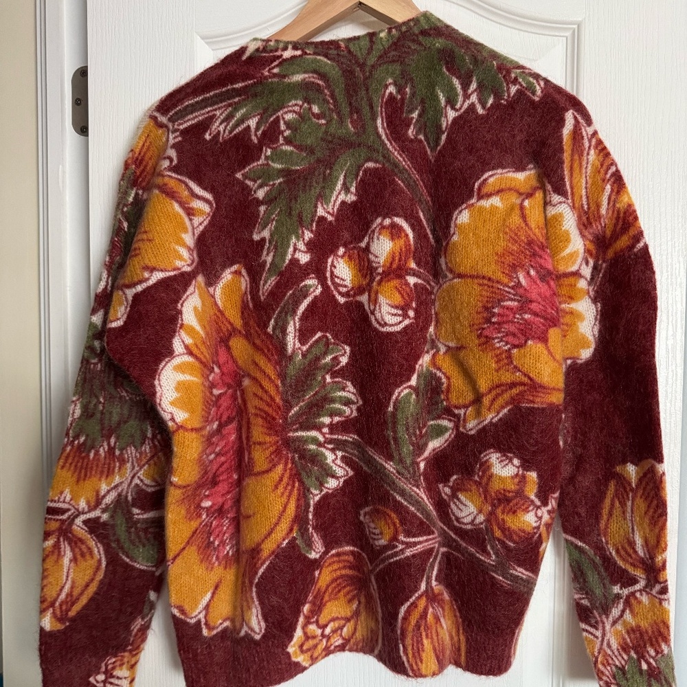 Sezane inoui edition printed sweater